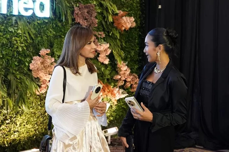 Najwa Sihab Oppo (Oppo)