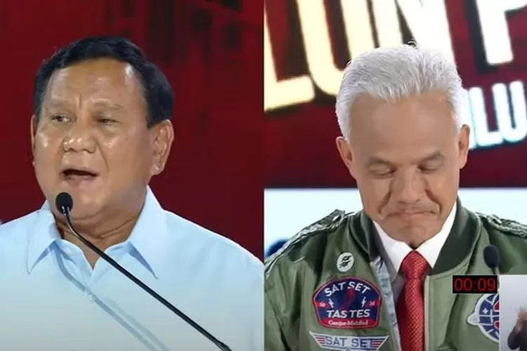 Ganjar Tersenyum Saat Prabowo Sebut Profesor Pada Anies (Yt KPU)