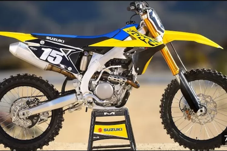 Suzuki RMZ250 (youtube)