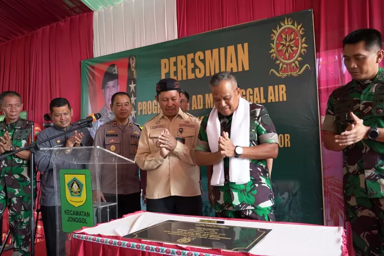  Pj. Bupati Bogor Sambut Baik Pangkostrad Resmikan Titik Air Bersih di Jonggol (Diskominfo kab Bogor)