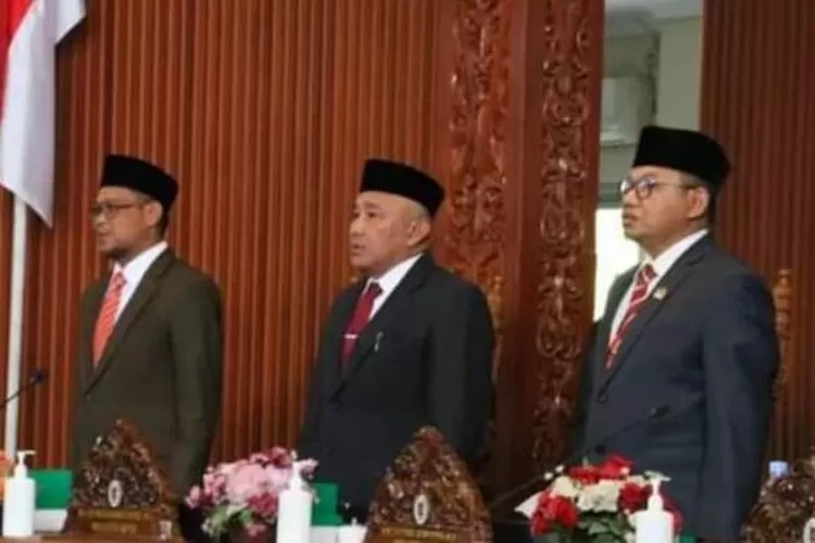 Ketua DPRD, Walikota dan Wakil Walikota Depok Hadiri Sidang Paripurna DPRD Depok, 16 Agustus 2024