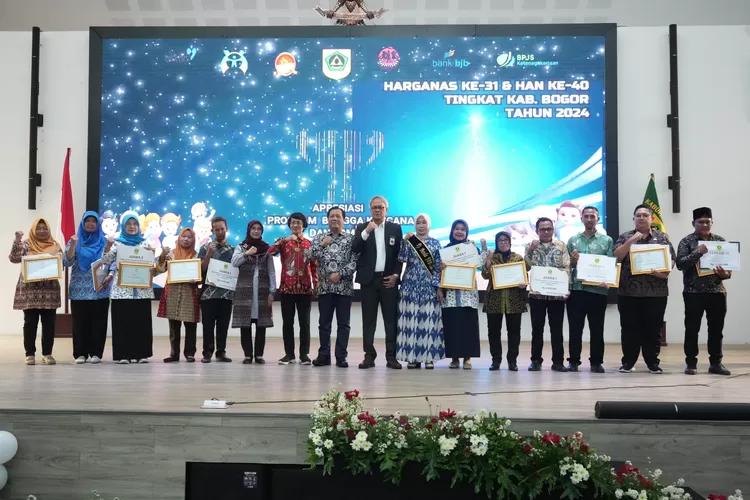 Plh. Pj. Bupati Bogor Ajak Warga Ciptakan Keluarga Bahagia dan Sejahtera di Hari Anak Nasional (Humas Kab Bogor)