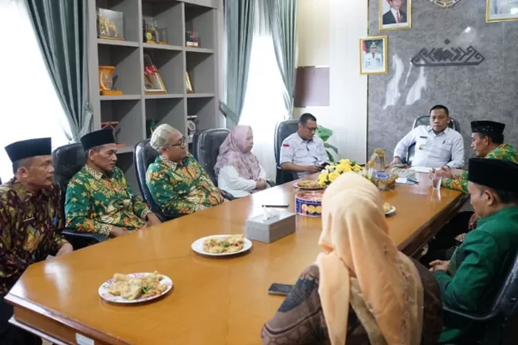 DPW FKDT Provinsi Lampung saat audiensi dengan Kadispora Lampung. (Foto: Humas Kemenag Lampung) (Humas Kemenag Lampung)