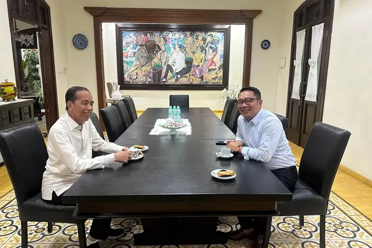 Jokowi Temui Ridwan Kamil di Kemayoran, Siap Jadi Juru Kampanye? (Instagram/@jokowi)