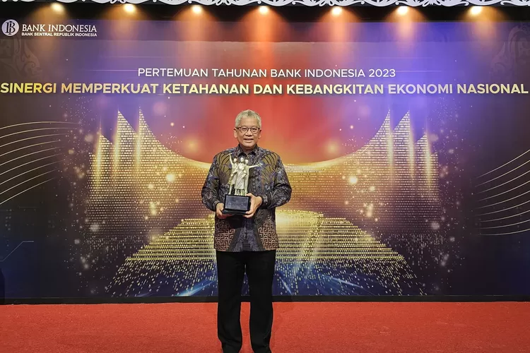 bank bjb menjadi salah satu pemenang BI Award 2023 kategori Bank Pendukung Pembiayaan Inklusif Terbaik Bank KBMI 1 dan KBMI 2. (bank bjb)