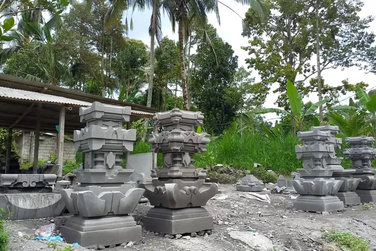 Perajin batu paras taro. (BRI)