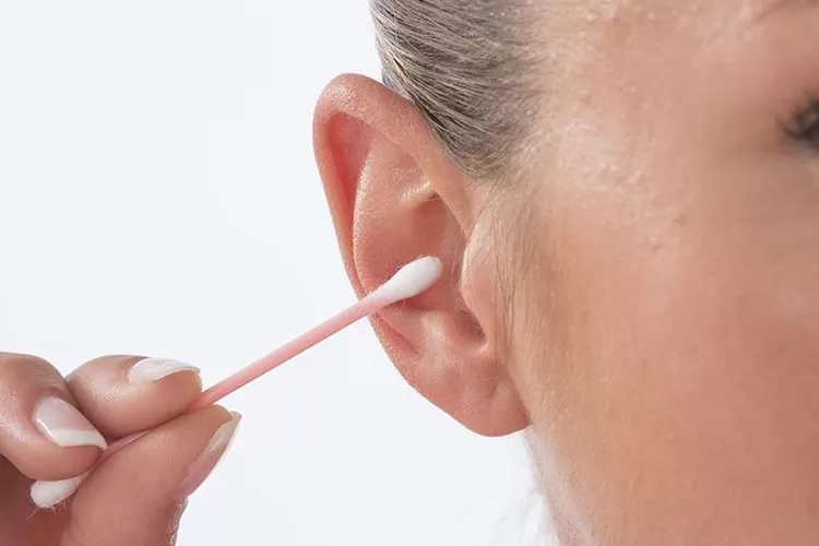 Ilustrasi Nyeri Banget! Ini Bahaya Bersihkan Telinga Gunakan Cutton Bud, Benar Bisa Buat Gendang Pecah ( preventionaus.com.au&nbsp;)