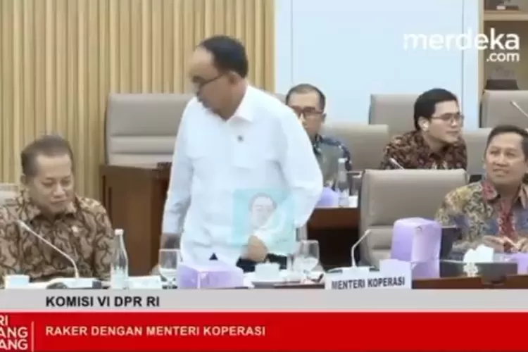 Budi Arie Cabut Keluar Ruangan Saat Dicecar Rieke Diah Pitaloka Soal Judol dan Pinjol, Oneng: Saya Temenin ke Belakang? (X Indonesia)