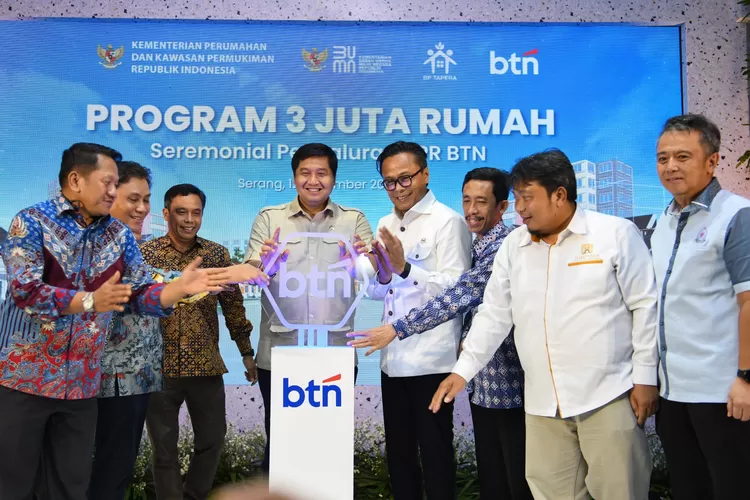 BTN menggelar akad KPR massal di Serang dalam rangka menyukseskan Program 3 Juta Rumah yang menjadi bagian dalam rangkaian HUT ke-48 KPR, Kamis (12/12).