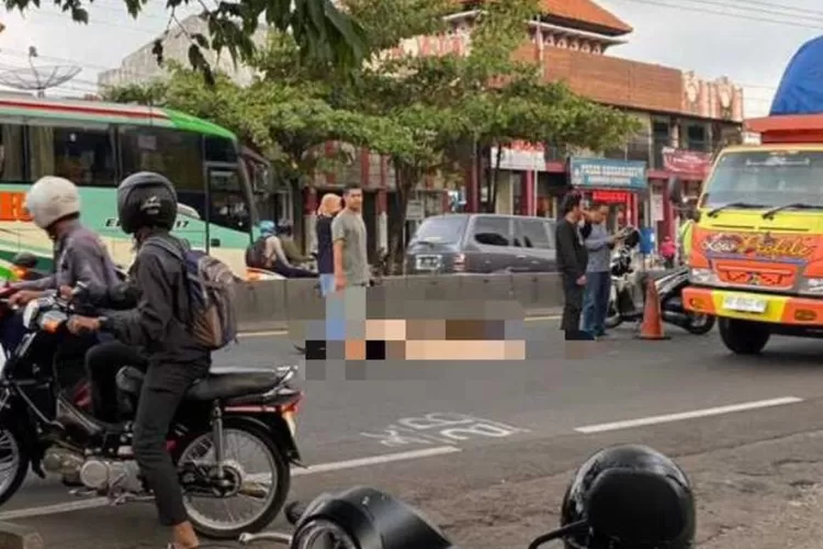 Kronologi Pengendara Motor Terlindas Truk Di Pasar Karangjati Bergas