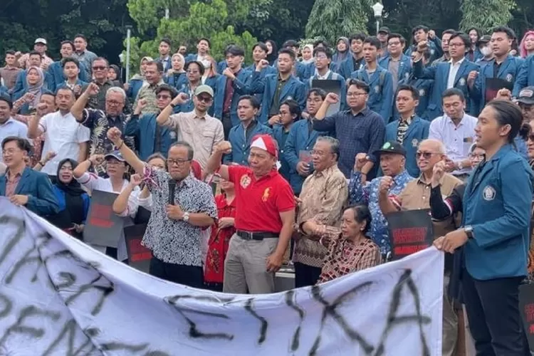 Guru Besar Undip Ingatkan, Sikap Jujur, Pemberani Dan Peduli Yang ...