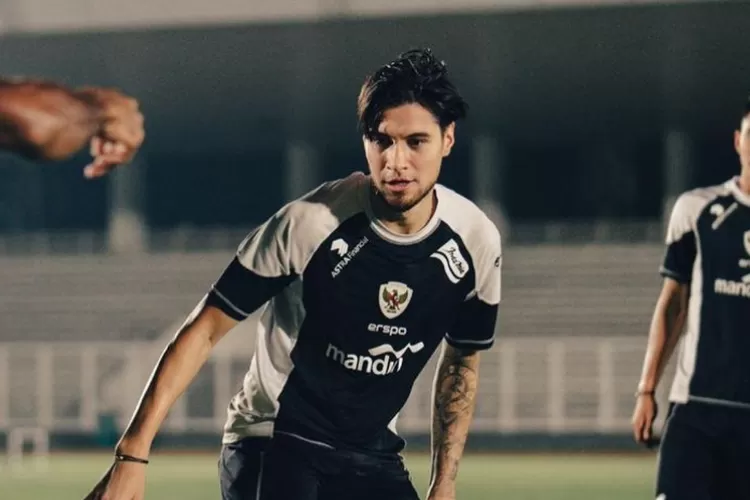 Potret Kevin Diks Saat Latihan ( (Instagram @kevindiks2))