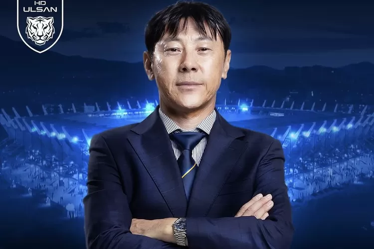 Shin Tae-Yong resmi diperkenalkan sebagai pelatih Ulsan HD (Instagram @uhdfc_1983)