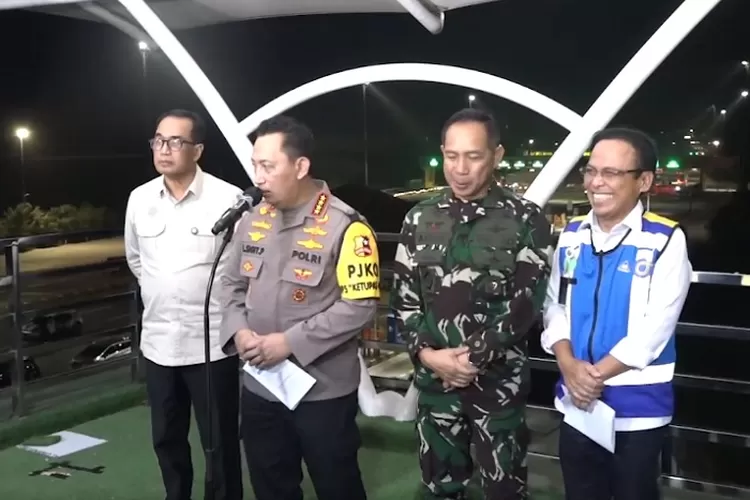 Kapolri tekankan kebutuhan contraflow di Tol Trans Jawa untuk mudik Lebaran aman dan lancar (Tangkapan Layar Youtube / HukamaNews.com)