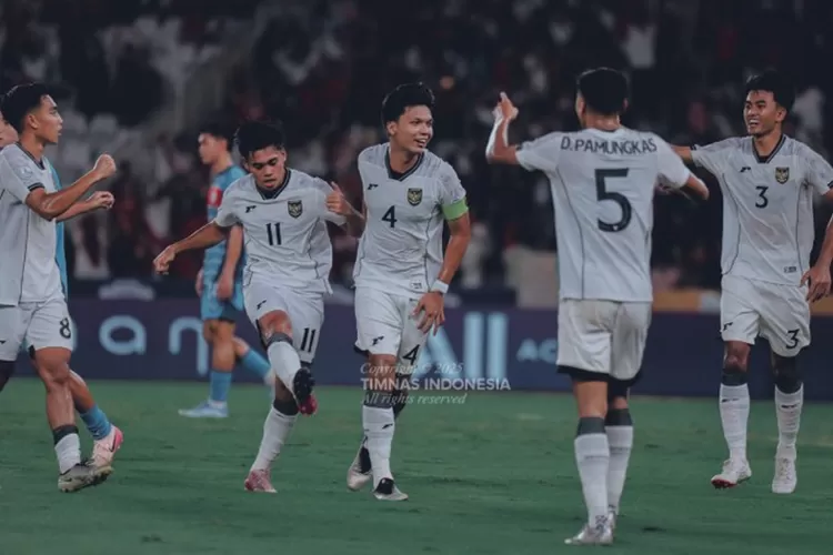 Para pemain Timnas Indonesia U-23 melakukan selebrasi keunggulan mereka atas Timnas Filipina U-23  (Timnas Indonesia)