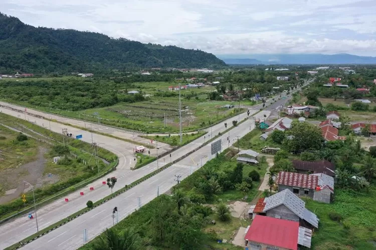 Simak ulasan lengkap pembangunan mega proyek Jalan Tol Padang Pekanbaru di JTTS (dok. Hutama Karya)