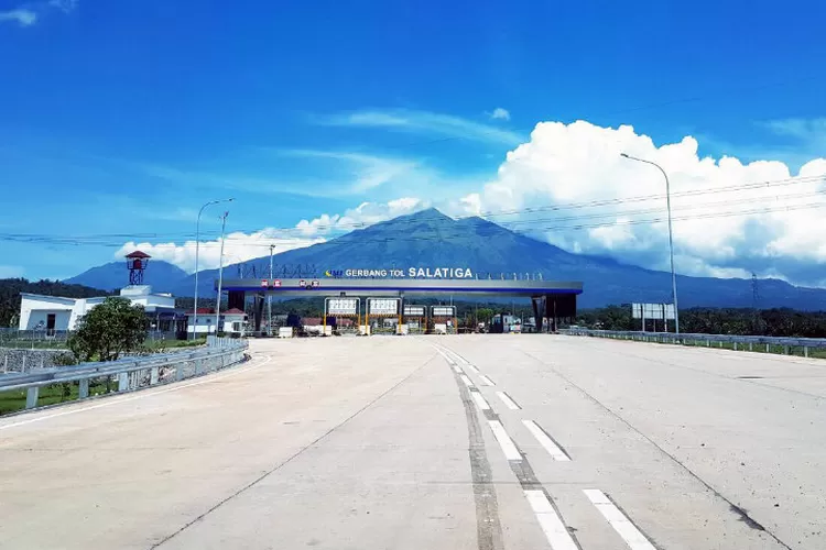 Tol Bawen Salatiga yang dikerjakan oleh gabungan konsorsium BUMN yakni Jasa Marga, pihak swasta dari Astra Infra, dan dari Provinsi Jawa Tengah melalui PT Sarana Pembangunan Jawa Tengah.