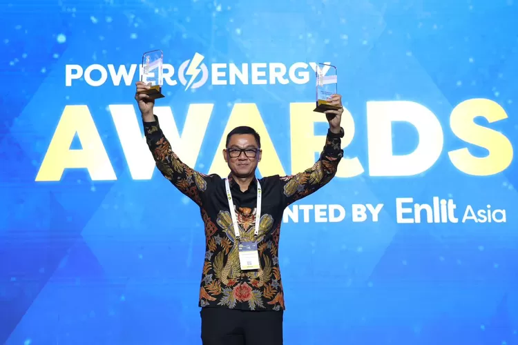 Direktur Utama PLN Raih Penghargaan Male Executive Of The Year Enlit Asia Power Energy Awards 2023 (Humas PLN )