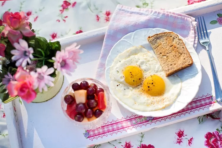 Jangan Sarapan dengan Kombinasi Telur dan Kopi, Coba Ide Menu Makan Pagi yang Sehat dan Kaya Nutrisi Ini (Pixabay.com/Jill Wellington )