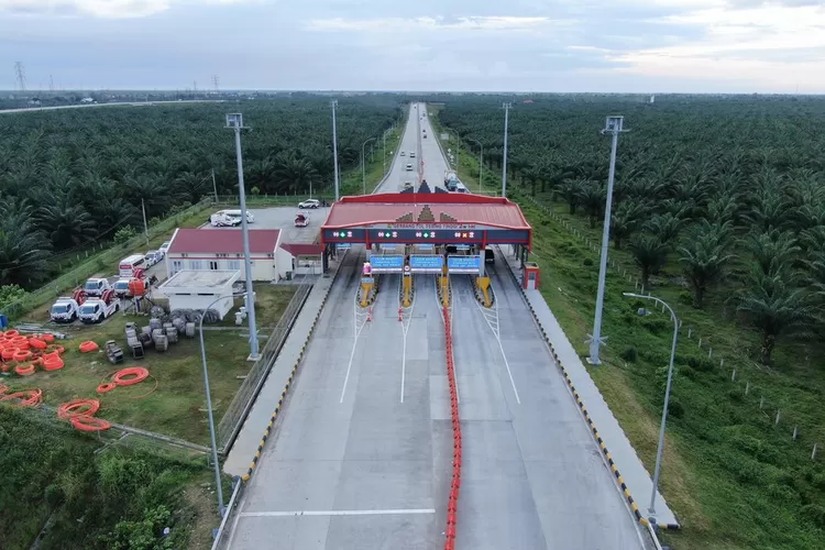 Gerbang Tol tebing Tinggi, salah satu jalan tol terbaru di Sumatera Utara yang dibuka saat libur Nataru dan dioperasikan gratis (Dok: Hutama Karya)