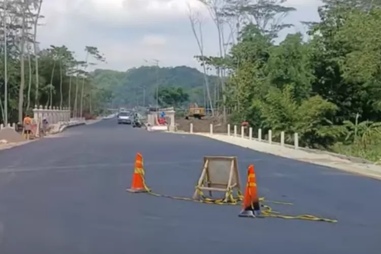  Proyek jalan tembus Sleman-Gunungkidul di ruas Bokoharjo-Prambanan (Youtube KakaTV)