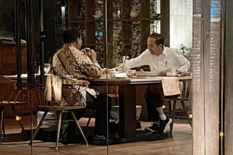 Prabowo dan Jokowi makan malam bersama.  (Tangkap layar Instagram/@prabowo)
