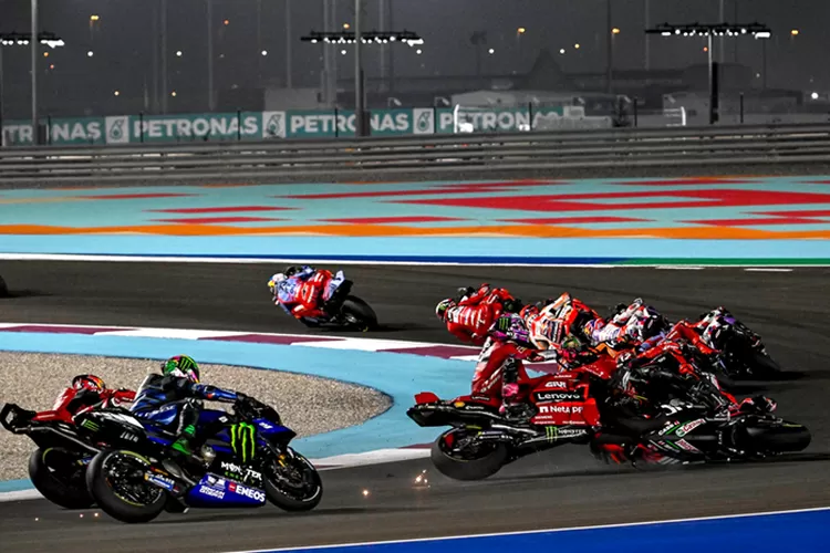 Insiden kecelakaan dalam balapan sprint MotoGP Qatar 2023 (Monster Energy Yamaha MotoGP)