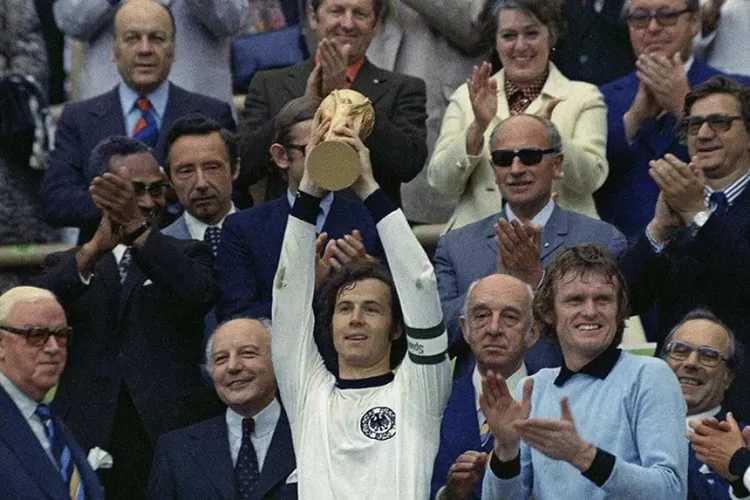 Franz Beckenbauer tutup usia