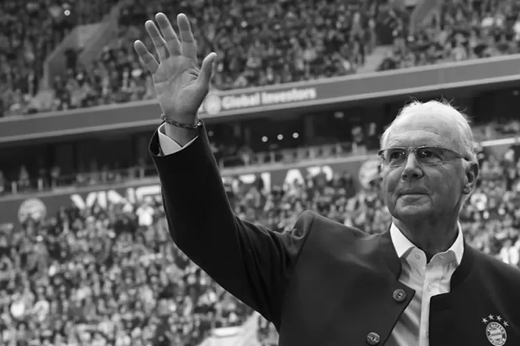 Penyakit yang diderita Franz Beckenbauer (fcbayern.com)