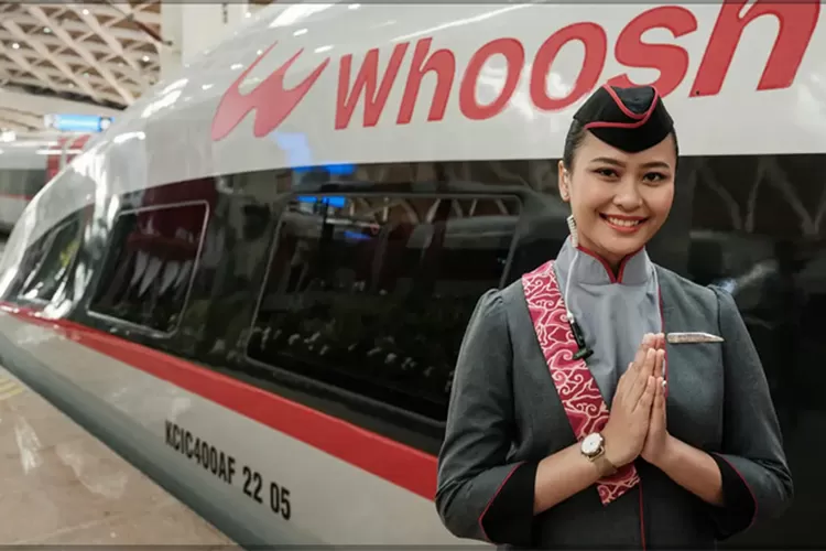 minat masyarakat untuk menggunakan kereta cepat Jakarta Bandung atau Whoosh kian hari semakin tinggi rata-rata penumpang tertinggi mencapai 21.000 per hari.