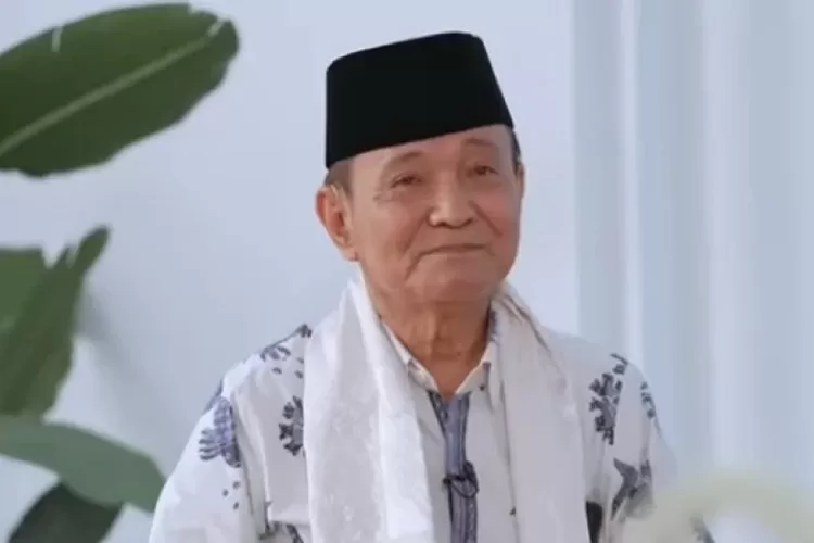 Pendiri Pondok Pesantren Cadangpinggan, Buya Syakur meninggal dunia (nu.or.id)