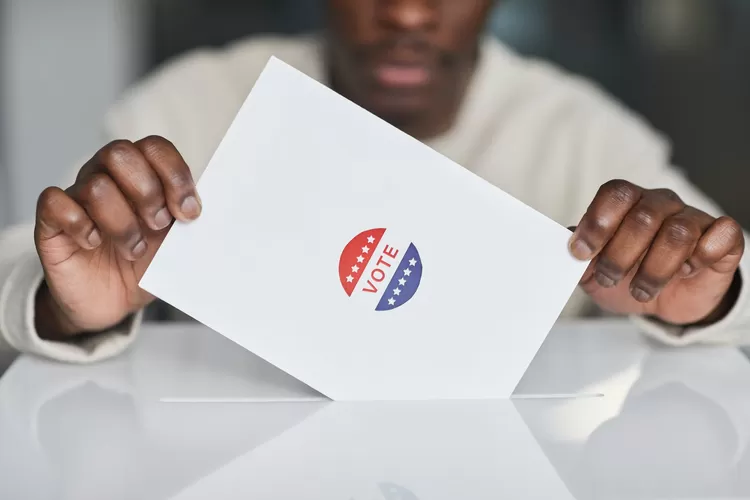 Ilustrasi tata cara coblos surat suara tidak akan berbeda di Pemilu 2024 (Pexels.com)