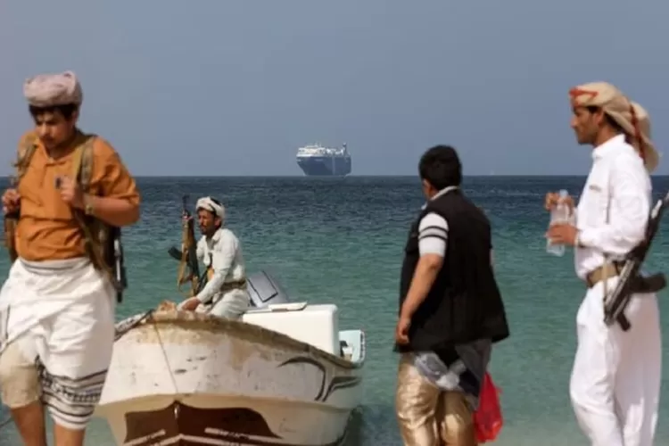 Pemberontak Houthi Yaman terhadap kapal-kapal di Laut Merah menjadi sorotan dunia (khaama.com)