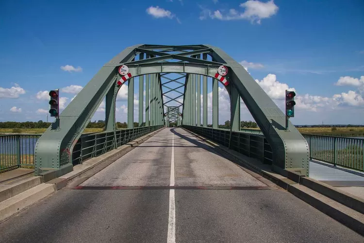 Konstruksi Pembangunan Jembatan Terpanjang di Sumatera Utara Usai Dibangun Demi Atasi Kemacetan, Kapan Diresmikan? /Pixabay