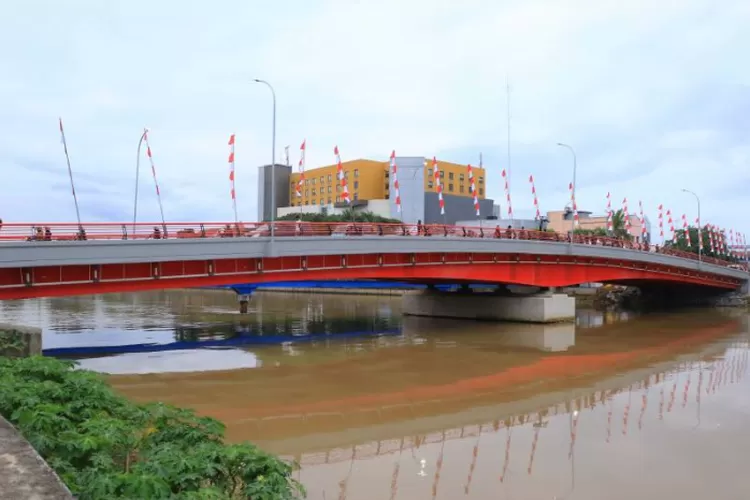 Jembatan Cisadane A dan B, jembatan tanpa tiang penopang di Banten (tangerangkota.go.id)