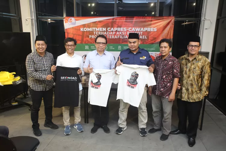  Ketua Dewan Penasehat DPP Jaringan Santri Indonesia (JSI), Marzuki Alie menegaskan semua pasangan calon pasti berkomitmen menegakkan konstitusi.