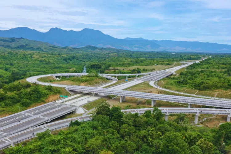 Investor Internasional Lirik Jalan Tol Trans Sumatera (Hutamakarya.com)