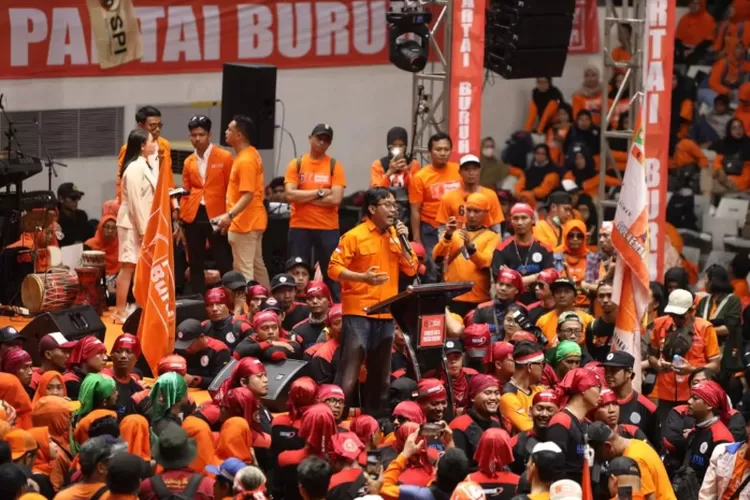 Partai Buruh Lakukan Kampanye Akbar di Istora Senayan, Jakarta pada Kamis, 8 Februari 2024 (Instagram @partaiburuh_)
