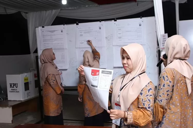 Ilustrasi Kegiatan Pemungutan Suara Pemilu 2024 (KPU Republik Indonesia)