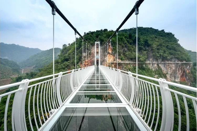 Jembatan Kaca Seruni Point - Bromo (Pexels )