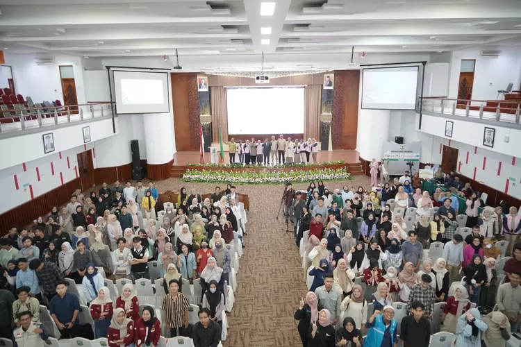 Srikandi PLN Goes to Campus, Ajak Generasi Muda Inisiasi  dan Ambil Peran Wujudkan Energi Bersih Untuk Indonesia (Humas PLN)