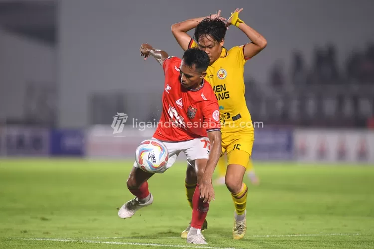 Semen Padang FC vs Malut United FC Liga 2 musim 2023/2024 (ligaindonesiabaru.com)