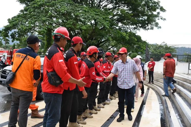 Semen Padang Kirim TRC dan Dirikan Posko Trauma Healing untuk Korban Banjir Pesisir Selatan (IST)