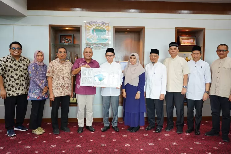 PPST Unand Berhasil Kumpulkan 53 Kepingan Emas dari Program Nabuang Sarok Semen Padang (IST)