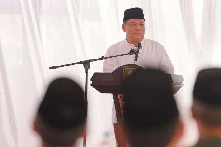 PJ Gubernur Riau SF Hariyanto terkait proyek jembatan penghubung Riau-Sumatera (mediacenter.riau.go.id)