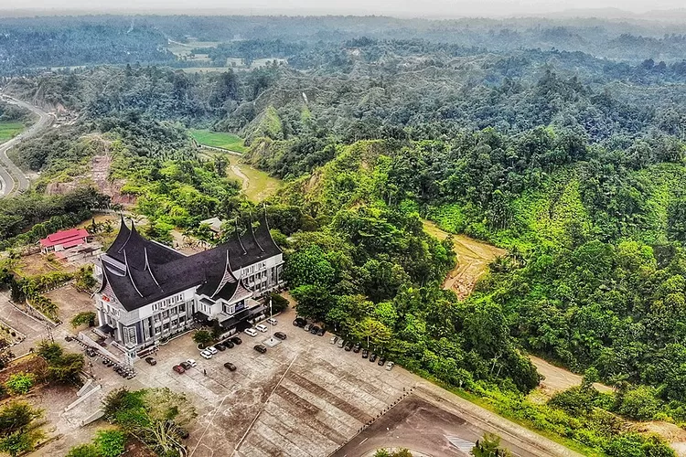 Mengungkap Misteri Kekayaan Sejarah Jalur Rempah di Sumatera Barat