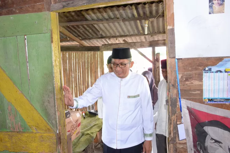 Program Semata ke-9 di Ramadan 1445H, Gubuk Rita Yuliana di Piai Tangah Padang Jadi Rumah Layak Huni (Humas Pemko Padang )