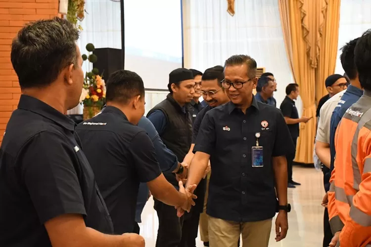 Dirut Semen Padang Kukuhkan Pengurus FKKSP Group Masa Bakti 2024-2027 (IST)