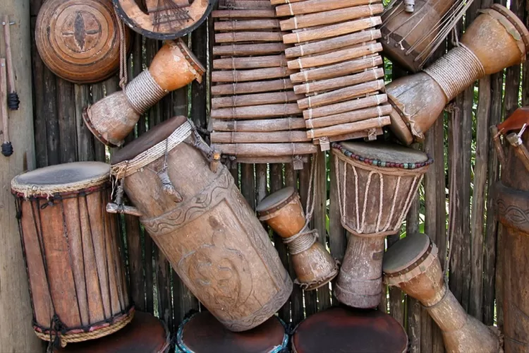 Gendang, Salah Satu Alat Musik yang Dimainkan dalam Tari Rangkuk Alu (Pixabay)