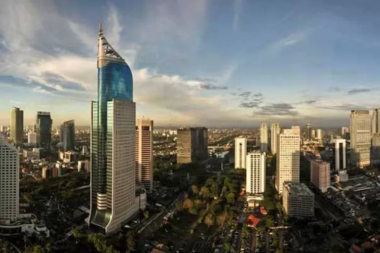 Otorita Ibu Kota Nusantara (OIKN) mengungkapkan IKN beroperasi secara perdana pada 17 Agustus 2024 bertepatan dengan perayaan HUT ke 79 Kemerdekaan RI di Nusantara, Kalimantan Timur.
